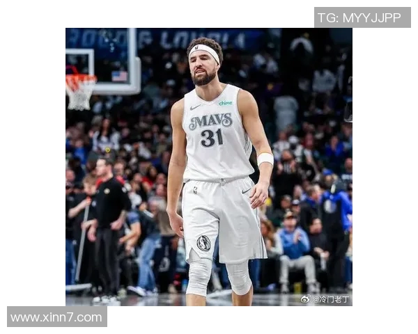 克莱汤普森的现状究竟是因伤病困扰还是被独行侠冷落离开勇士仅一年之久 克莱汤普森的现状究竟是因伤病困扰还是被独行侠冷落离开勇士仅一年之久